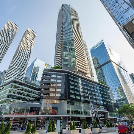 Skyline Elegance Condo Toronto Exterior foto